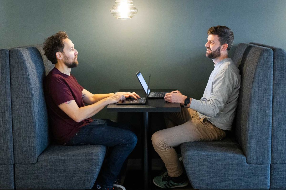 Frederick Krause & Jacob Mindak sparer om øvelser på de forskellige AI kurser